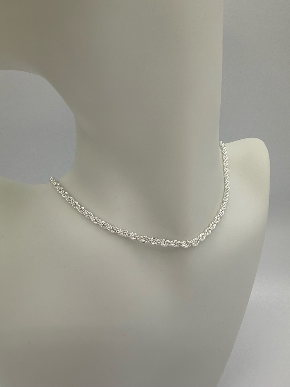 925 16” Sterling Silver Twisted Rope Chain Necklace